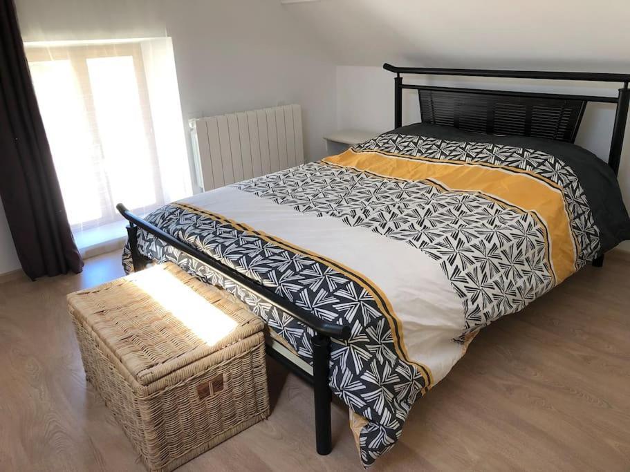 Maison Au Milieu Des Bois Et Des Animaux Jouy-le-Potier ภายนอก รูปภาพ